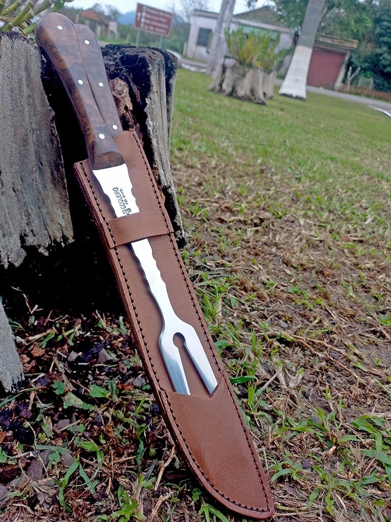 Conjunto em aço inox com faca e garfo para churrasco - REF: 210 IFLG